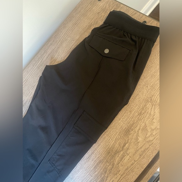 Like New-Worn Once! Athleta Vienna Cargo Pant - Picture 4 of 8